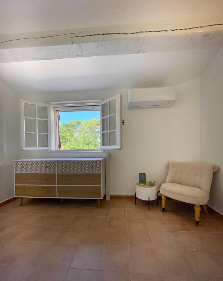 Superb Apartment With Balcony Near The Beach Saint-Raphael  Exterior photo